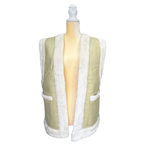 We Wore What Size Small Vest Faux Fur/Leather Reversible Vest Ivory Oat New NWT - Picture 3 of 12